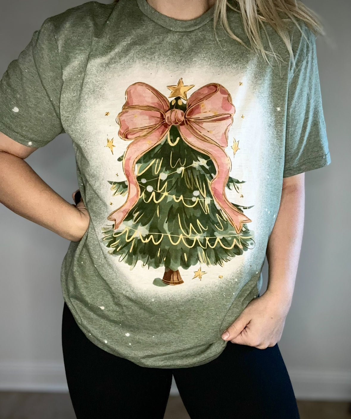pink bow tree tee