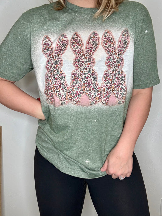 FLORAL BUNNIES TEE